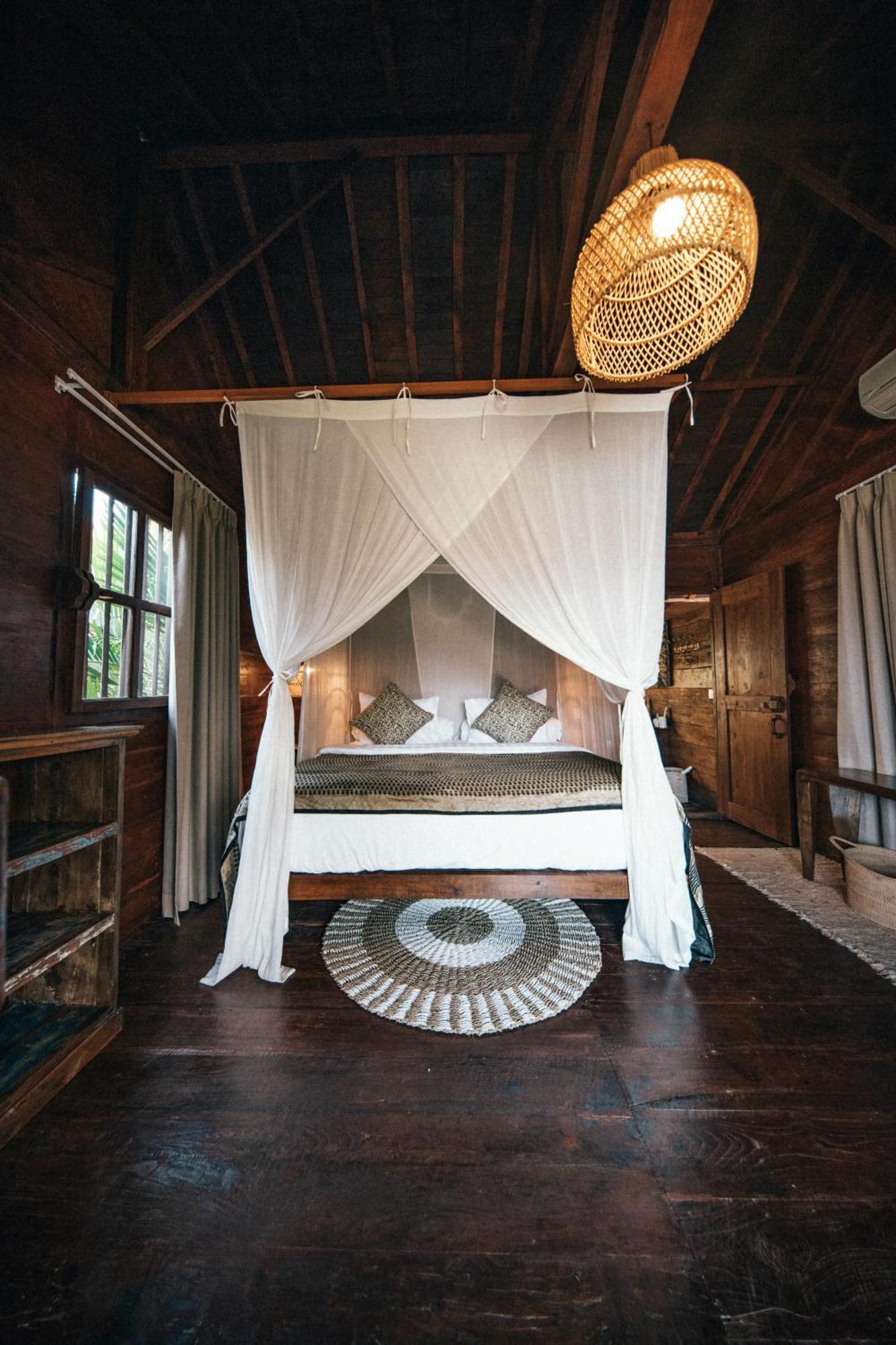 Villa Ellya Kuta  Buitenkant foto