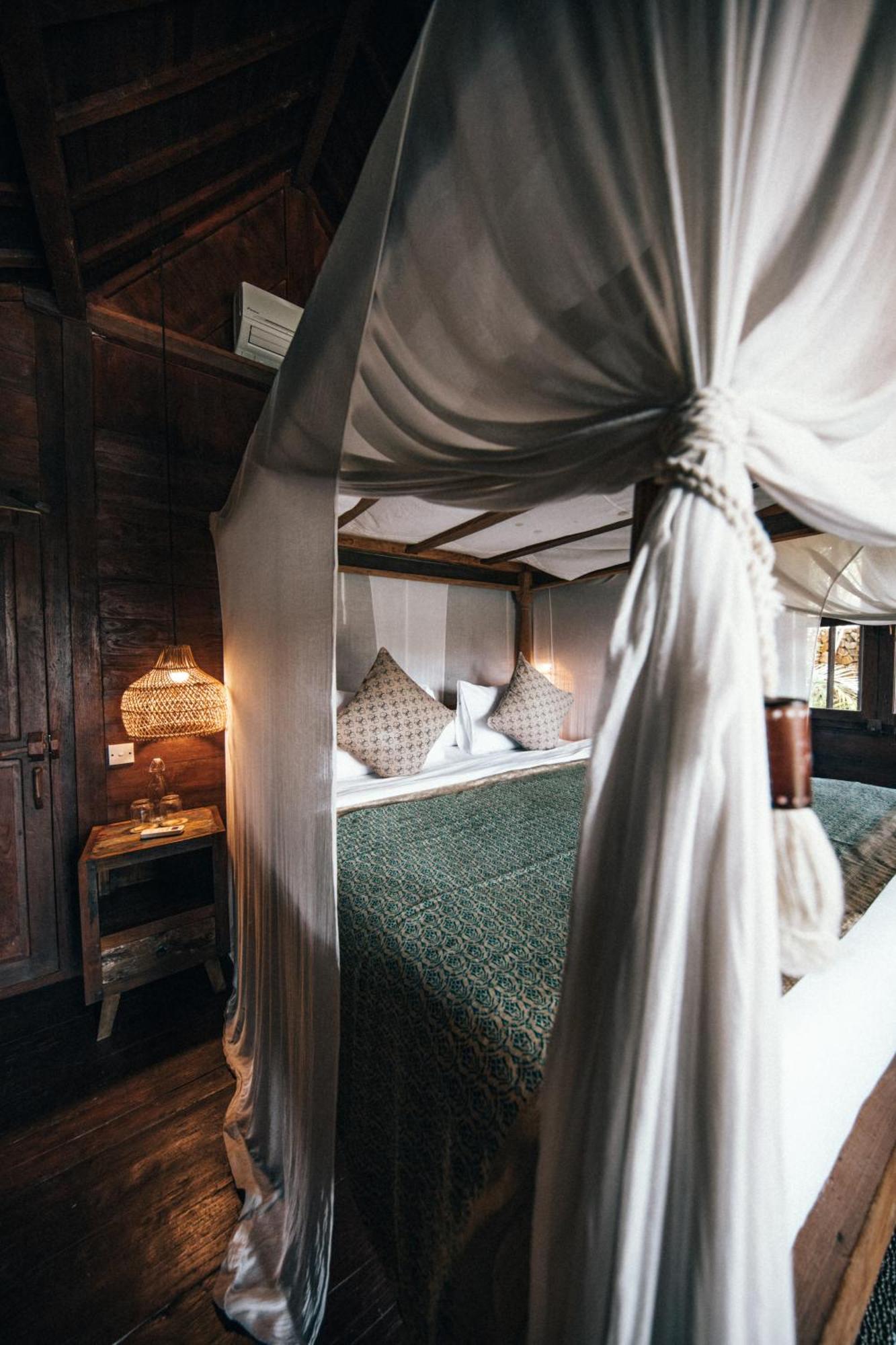 Villa Ellya Areguling, For 8-10 Pax Kuta  Buitenkant foto