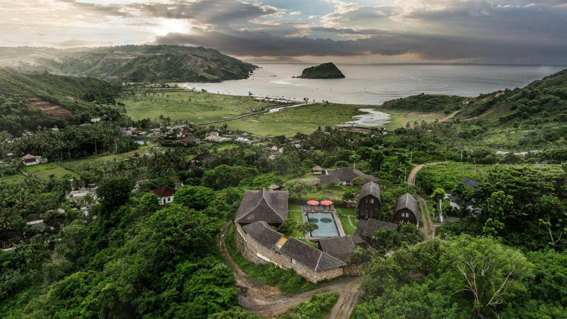 Villa Ellya Areguling, For 8-10 Pax Kuta  Buitenkant foto